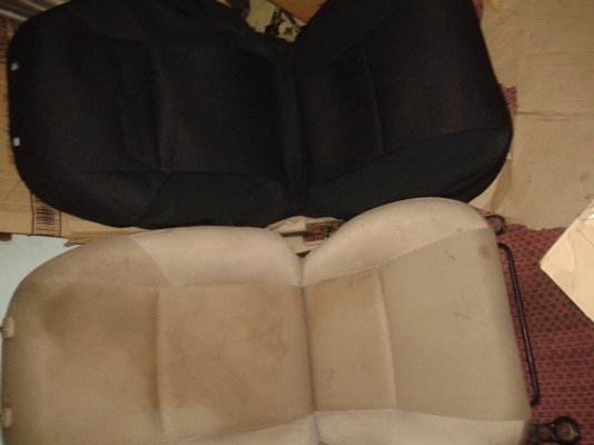 เบาะคู่หน้าโตโยต้าวีโก้มีตัวปรับเบาะครับ