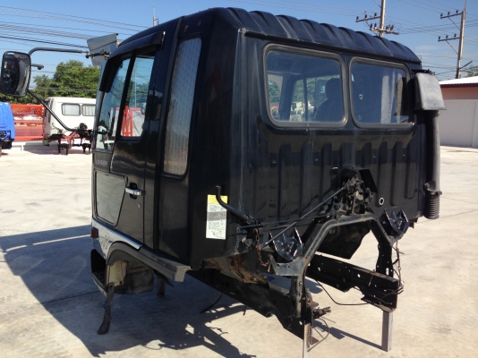 หัวเก๋ง HINO ไฮเทค หัวหกล้อ พร้อมใช้งานครับ