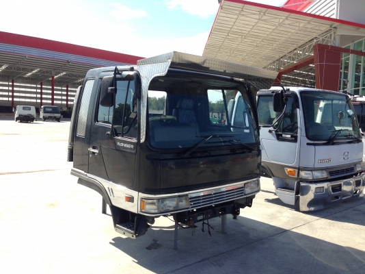 หัวเก๋ง HINO ไฮเทค หัวหกล้อ พร้อมใช้งานครับ