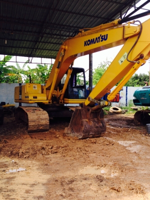ขายแบคโฮ KOMATSU PC200