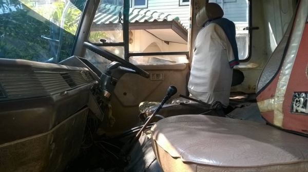 ขาย 6 ล้อดั้ม คัสซีหัวยาวเขียนแบบลงเล่มแล้ว เครื่อง 6BD1 ปั้มลม 165 แรงม้า เฟืองท้าย FUSO พวงมาลัยพาวเวอร์ เบรคทิฟฟี่ ทะเบียนพร้อมโอนครับ ราคาต่อรองได้