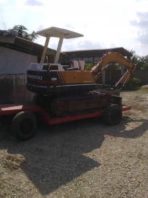 ขายโคมัตสุ pc 20 สภาพดีนำเข้า โทร 081-8857576