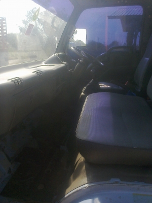 ขาย 6 ล้ออีซูซุ NPR 120 ปี 38 ยาว 4.3 เมตร รถสวยบางเดิมทั้งคันยังไม่เคยทำสี เครื่องเเน่นไม่เยิ้ม มีเเอร์เย็น พวงมาลัยเพาเวอร์ กระบะสวย คอกแบปประปา