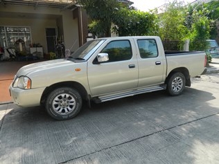 03นิสสันฟร้อนเทียร์ 4ประตู มือเดียว บางทั้งคัน ขายถูก 03นิสสันฟร้อนเทียร์ 4ประตู มือเดียว บางทั้งคัน ขายถูก