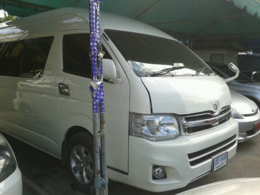 ขายรถตู้  TOYOTA. COMMUTER. D4D ปี  2013 แต่งวีไอแต่งวีไอพีเต็ม ราคา. 799,000 บาท