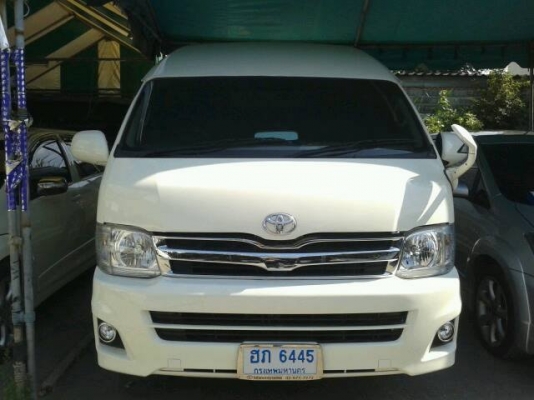 ขายรถตู้  TOYOTA. COMMUTER. D4D ปี  2013 แต่งวีไอแต่งวีไอพีเต็ม ราคา. 799,000 บาท