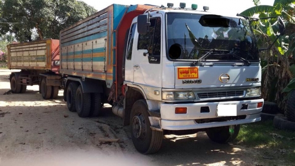 ขายดาวน์ รถ สิบล้อ HINO FM  3M 240 แรง พ่วงแม่ลูก ดั้มมิเนียม รถยังวิ่งงานอยู่