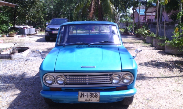 ขายดัสสัน520 เกียร์คอ เครื่องเดิม 1300ซีซ๊