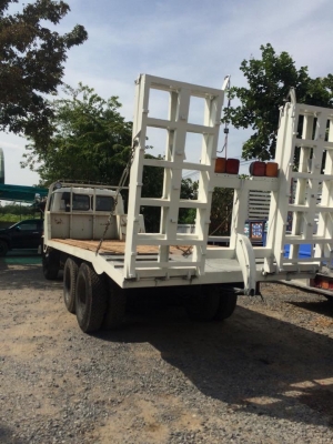 ขาย10ล้อบรรทุกรถเกี่ยวหรือแม๊กโคก็ได้เครื่องHO7Cบรรทุก200สบาย