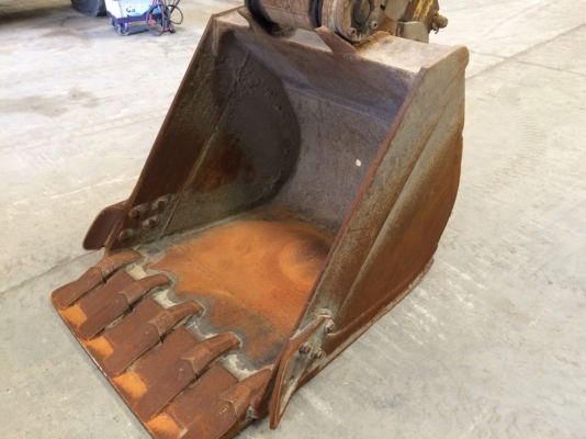 Sumitomo SH120-3 ใบแทร็ค 700mm 5502 ชม. ถึงไทยแล้วครับ ไม่แพง