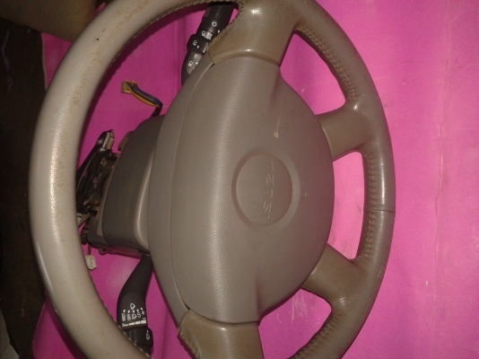 ชุดวงพวงมาลัยอีชูชุดีแมกช์ทั้งชุดครับ