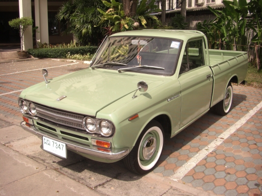 ดัทสัน 521