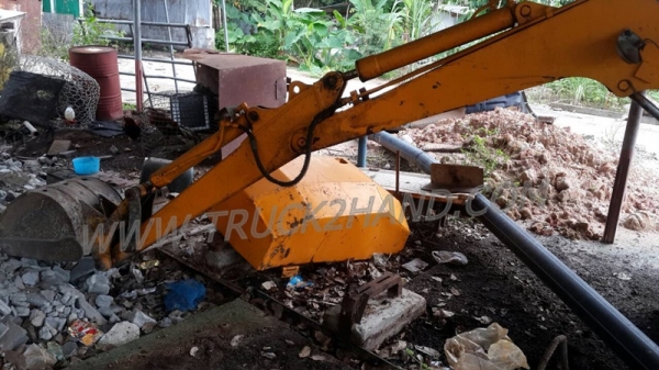 รถแบคโฮ Komatsu PC20 รุ่น5 ให้รถลาก+ปากคีบ+บุ่นกี๋ รถแบคโฮ Komatsu PC20 รุ่น5 ให้รถลาก+ปากคีบ+บุ่นกี๋