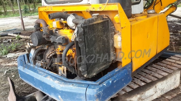 รถแบคโฮ Komatsu PC20 รุ่น5 ให้รถลาก+ปากคีบ+บุ่นกี๋ รถแบคโฮ Komatsu PC20 รุ่น5 ให้รถลาก+ปากคีบ+บุ่นกี๋