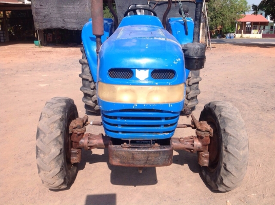 แทรกเตอรแชมป์ 42 42 สภาพดีเดิมๆ แทรกเตอรแชมป์ 42 42 สภาพดีเดิมๆ