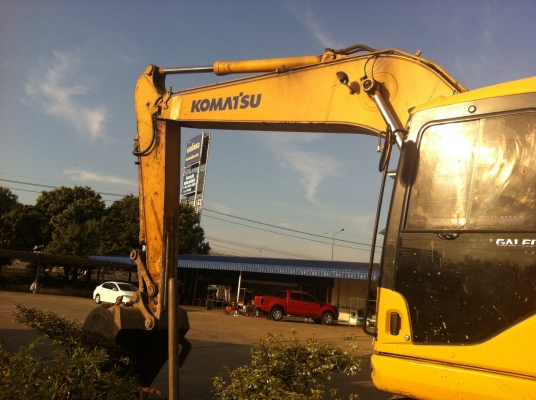 ขายแบคโค pc200รุ่น7