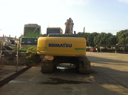 ขายแบคโค pc200รุ่น7