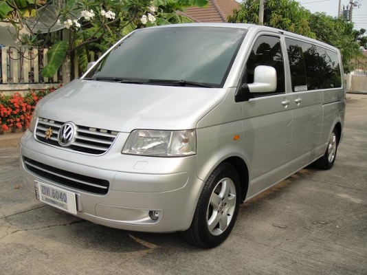 .......ขาย รถตู้โฟล์ค T5 VIP เครื่องVR6 สภาพเดิมๆไม่เคยทำสีวิ่งมา 4หมื่น .....