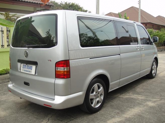 .......ขาย รถตู้โฟล์ค T5 VIP เครื่องVR6 สภาพเดิมๆไม่เคยทำสีวิ่งมา 4หมื่น .....