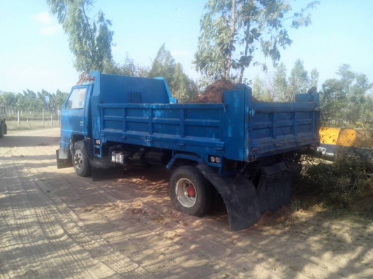 ***ขายแล้วครับขอบคุณ Truck2hand ขาย6ล้อดั้มดิน5คิว ISUZU NPR ประกอบ NPR59L เครื่อง4BG1-125HP เกียร์ROCK เสื้อลาย เครื่องแน่นแรง เกียร์ใหญ่ขาลุย เข้าง่ายไม่มีหลุด ช่วงล่างFหน้า-หลัง คัสซีดีไม่ปะไม่ดาม กระบะดั้มเหล็ก5ตัน3.70ม.ยิงหน้า สภาพดี พื้นดีข้างดีไม่ผ