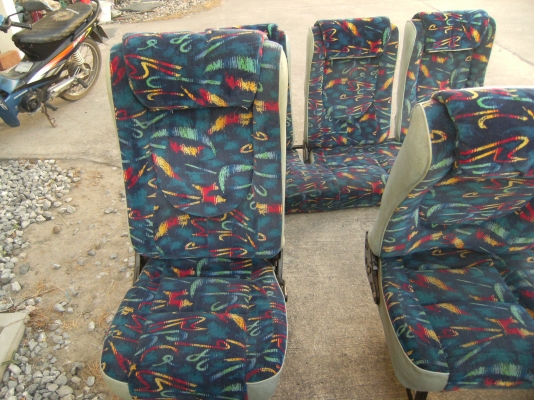 เบาะรถตู้