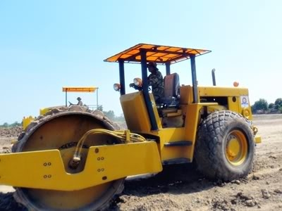 BOMAG BW212D-2