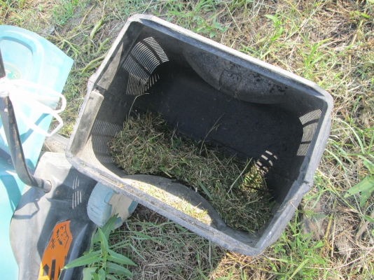 เครื่องตัดหญ้ารถเข็นมือสอง black decker