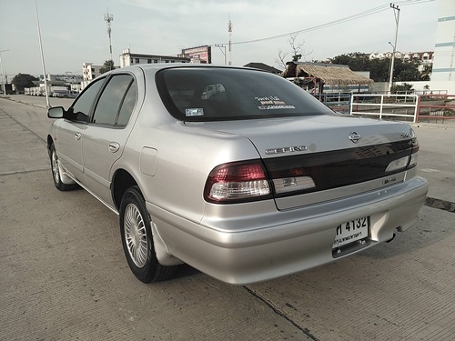 ขาย nissan cefiro a32ปี/2001 ติดแก๊สหัวฉีดlpg เกียร์auto