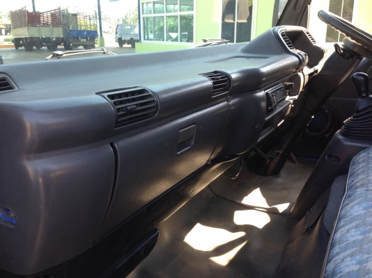 ISUZU NPR ปี 2548 ยาว 5 เมตร เครื่อง 130 แรงเทอร์โบ กะบะคาโก้ คอกเหล็กแป๊ปน้ำ ISUZU NPR ปี 2548 ยาว 5 เมตร เครื่อง 130 แรงเทอร์โบ กะบะคาโก้ คอกเหล็กแป๊ปน้ำ