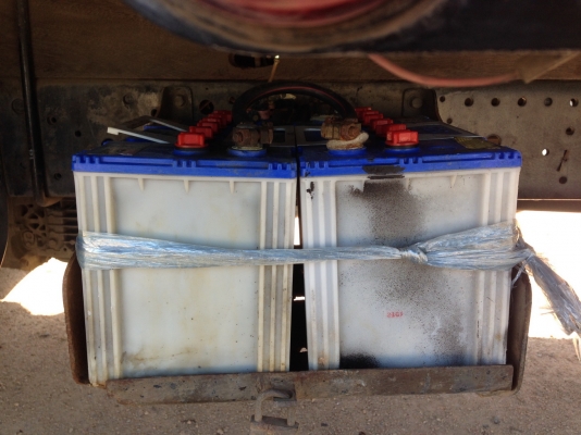 ISUZU NPR ปี 2548 ยาว 5 เมตร เครื่อง 130 แรงเทอร์โบ กะบะคาโก้ คอกเหล็กแป๊ปน้ำ ISUZU NPR ปี 2548 ยาว 5 เมตร เครื่อง 130 แรงเทอร์โบ กะบะคาโก้ คอกเหล็กแป๊ปน้ำ