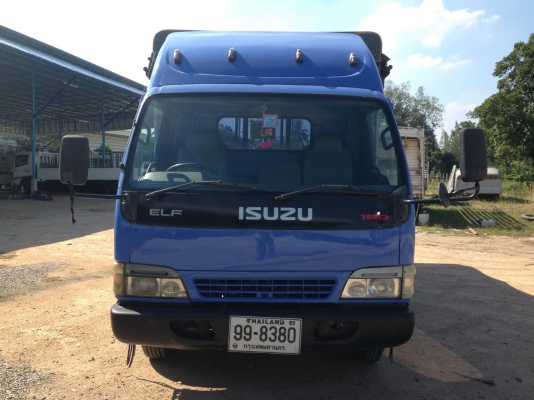 ISUZU NPR ปี 2548 ยาว 5 เมตร เครื่อง 130 แรงเทอร์โบ กะบะคาโก้ คอกเหล็กแป๊ปน้ำ ISUZU NPR ปี 2548 ยาว 5 เมตร เครื่อง 130 แรงเทอร์โบ กะบะคาโก้ คอกเหล็กแป๊ปน้ำ