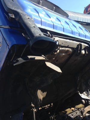 ISUZU NPR ปี 2548 ยาว 5 เมตร เครื่อง 130 แรงเทอร์โบ กะบะคาโก้ คอกเหล็กแป๊ปน้ำ ISUZU NPR ปี 2548 ยาว 5 เมตร เครื่อง 130 แรงเทอร์โบ กะบะคาโก้ คอกเหล็กแป๊ปน้ำ