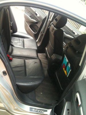 ขาย Honda civic 1.8 ปี 2008 รุ่น i-vtech ตัว top ราคาพิเศษ รถบ้าน สวยๆ รับรองว่าต้องชอบ