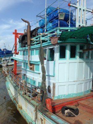 ขายเรือประมงอุปกรณ์พร้อมทำมาหากินครับ ขายเรือประมงอุปกรณ์พร้อมทำมาหากินครับ