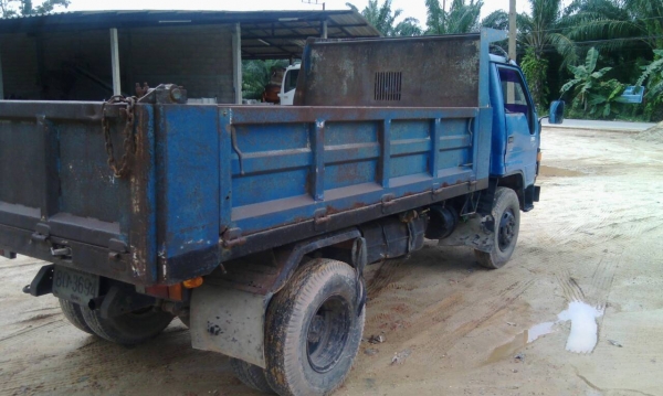 ขายรถบรรทุก 6 ล้อดัมพ์ TOYOTA BU91 เครื่อง 14B 115 แรงม้าปี 2536 ราคา 280000