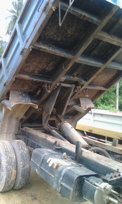 ขายรถบรรทุก 6 ล้อดัมพ์ TOYOTA BU91 เครื่อง 14B 115 แรงม้าปี 2536 ราคา 280000