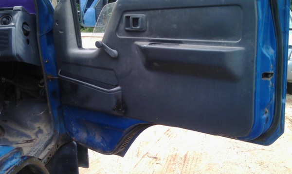 ขายรถบรรทุก 6 ล้อดัมพ์ TOYOTA BU91 เครื่อง 14B 115 แรงม้าปี 2536 ราคา 280000