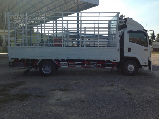 ISUZU FRR 210 ปี 2554 ยาว 5.60 เมตร เครื่อง 210 แรง
