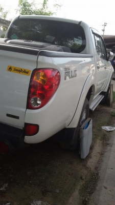 ขายดาวน์รถกระบะด่วน!!!