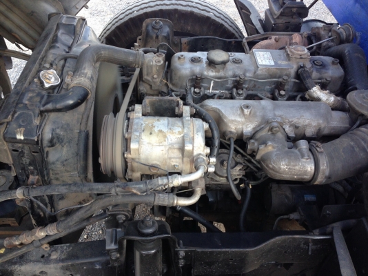 ISUZU NKR หัวน้ำเงิน 4 ล้อ ยาว 3.10 เมตร รถออกห้าง ปี 48 เครื่อง 100 แรงเทอร์โบ