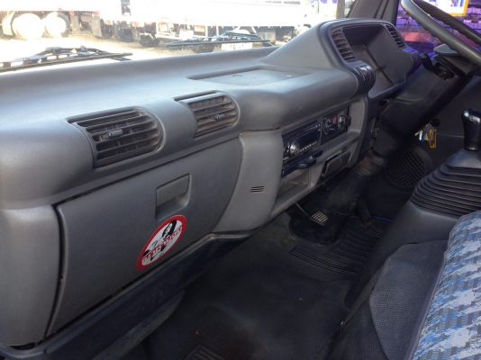 ISUZU NKR หัวน้ำเงิน 4 ล้อ ยาว 3.10 เมตร รถออกห้าง ปี 48 เครื่อง 100 แรงเทอร์โบ