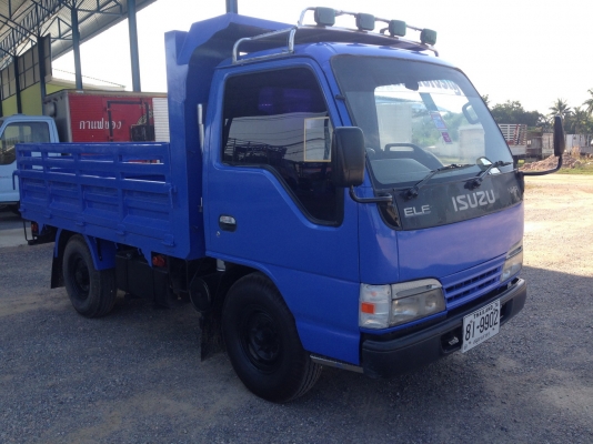 ISUZU NKR หัวน้ำเงิน 4 ล้อ ยาว 3.10 เมตร รถออกห้าง ปี 48 เครื่อง 100 แรงเทอร์โบ