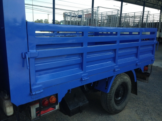ISUZU NKR หัวน้ำเงิน 4 ล้อ ยาว 3.10 เมตร รถออกห้าง ปี 48 เครื่อง 100 แรงเทอร์โบ