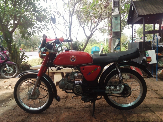 ขาย Suzuki A80 เครื่องมังกี้ 125 ครัชมือเสื้อเวฟ 100 สภาพหล่อๆ มีเล่มทะเบียน+ใบซื้อขายจากทางร้าน ค่าตัว 12500 บาท ขาย Suzuki A80 เครื่องมังกี้ 125 ครัชมือเสื้อเวฟ 100 สภาพหล่อๆ มีเล่มทะเบียน+ใบซื้อขายจากทางร้าน ค่าตัว 12500 บาท