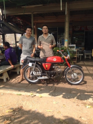 ขาย Suzuki A80 เครื่องมังกี้ 125 ครัชมือเสื้อเวฟ 100 สภาพหล่อๆ มีเล่มทะเบียน+ใบซื้อขายจากทางร้าน ค่าตัว 12500 บาท