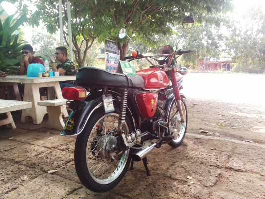 ขาย Suzuki A80 เครื่องมังกี้ 125 ครัชมือเสื้อเวฟ 100 สภาพหล่อๆ มีเล่มทะเบียน+ใบซื้อขายจากทางร้าน ค่าตัว 12500 บาท ขาย Suzuki A80 เครื่องมังกี้ 125 ครัชมือเสื้อเวฟ 100 สภาพหล่อๆ มีเล่มทะเบียน+ใบซื้อขายจากทางร้าน ค่าตัว 12500 บาท