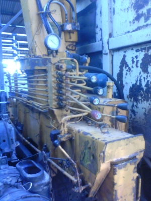 รถหกล้อดั้มเครน