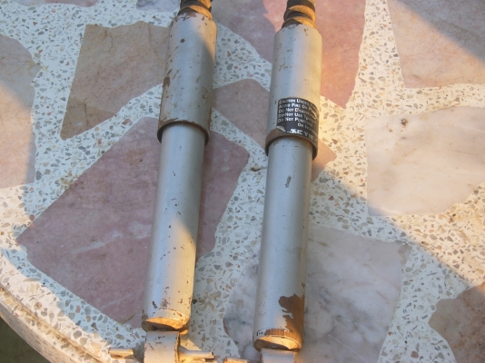 โช็คแก๊ส คายาบา L200