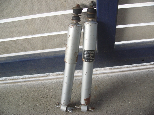 โช็คแก๊ส คายาบา L200