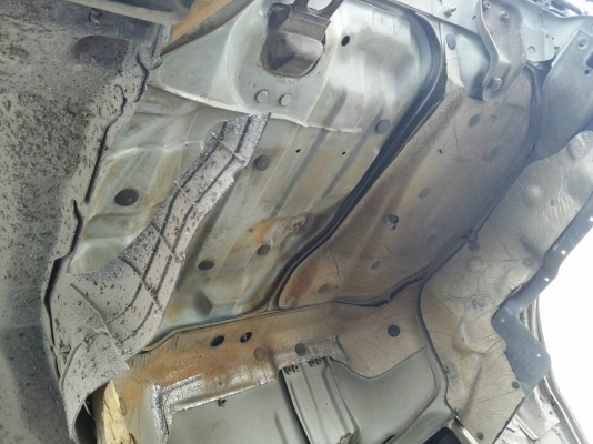 หกล้อ Isuzu